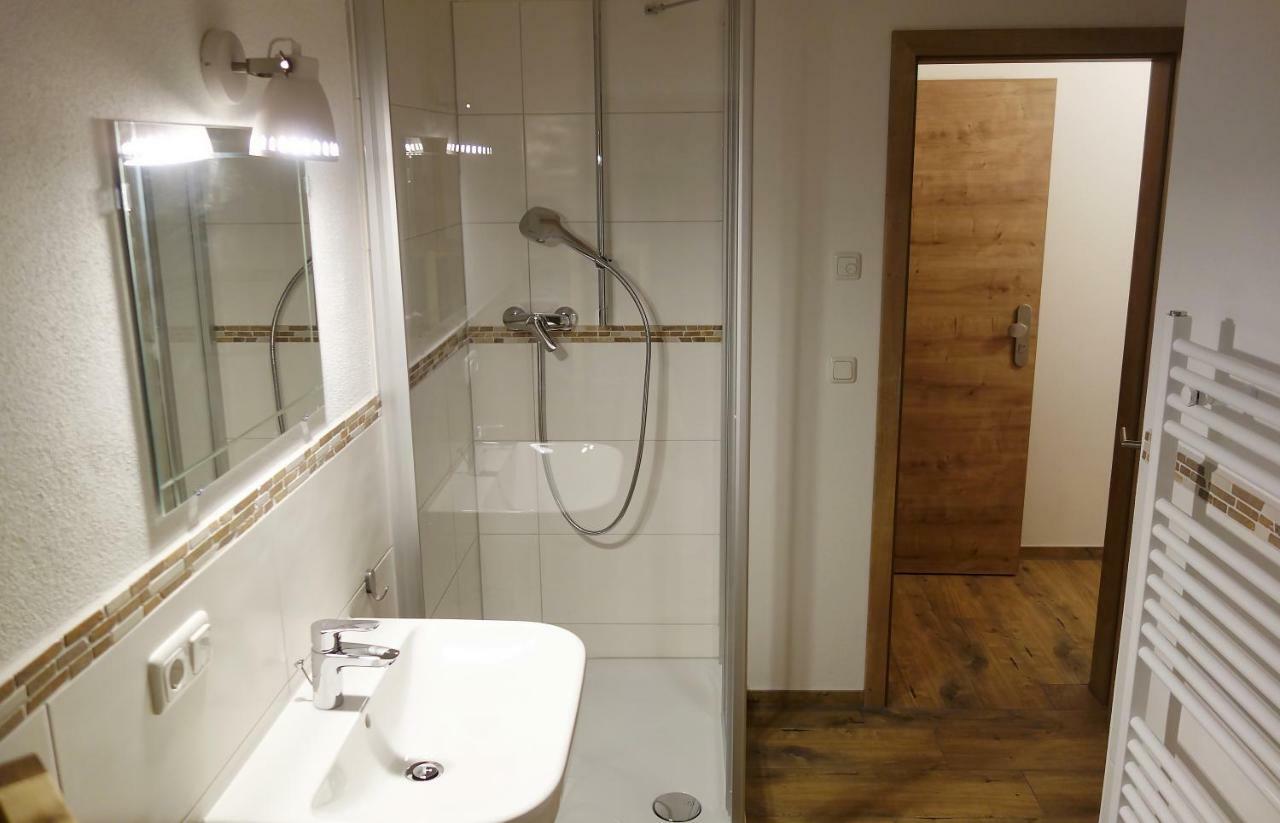 Emmering  Appartement - Ferienwohnung - Fewo Heuboden מראה חיצוני תמונה